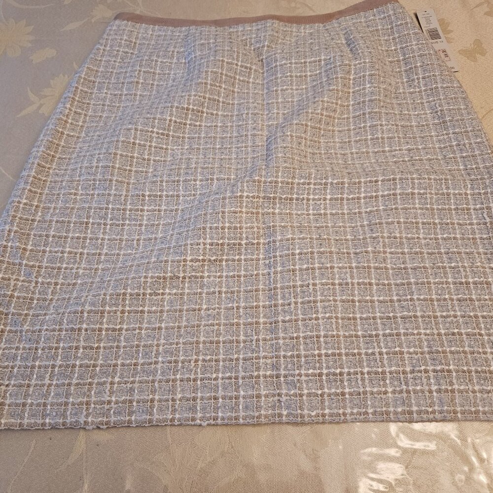 NWT Kate Tweed Skirt